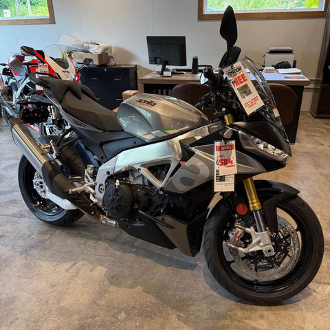 2024 APRILIA TUONO V4 - 0984