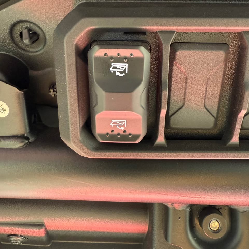 2025 U10 PRO RED WINTER IGNITION EDITION- 1610