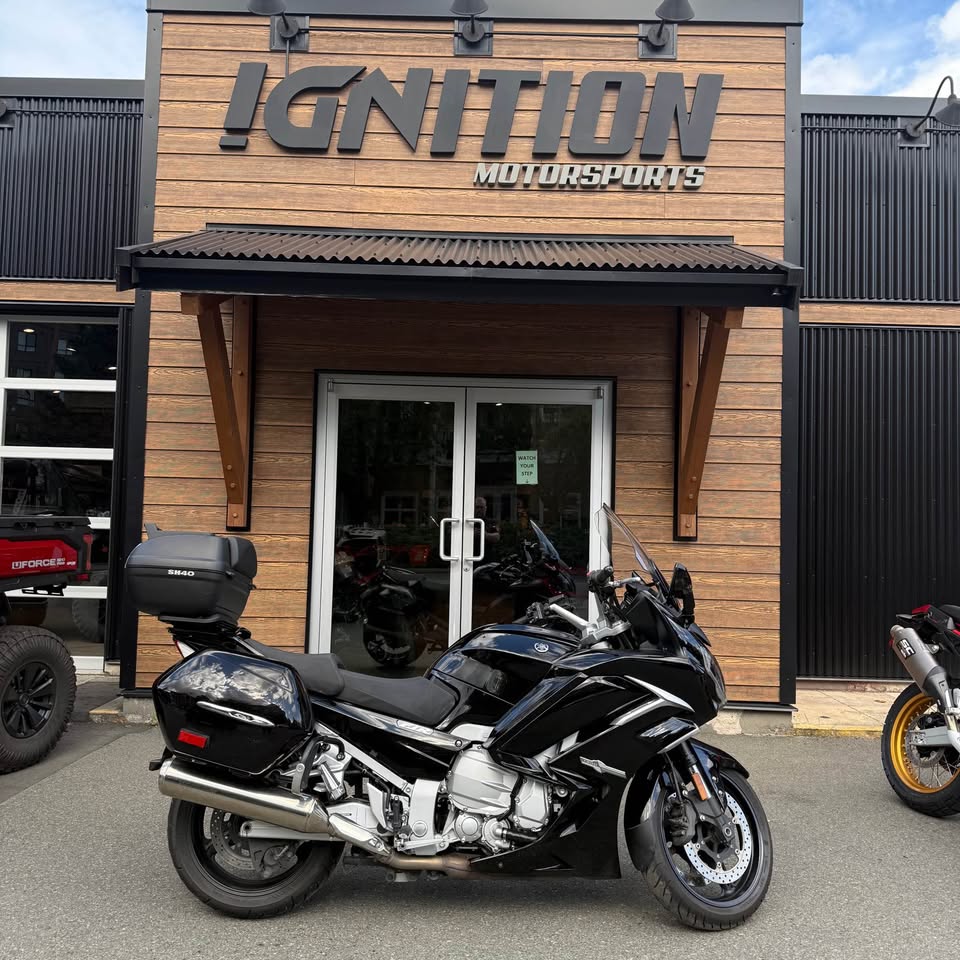 2015 Yamaha FJR 1300 ES - SOLD