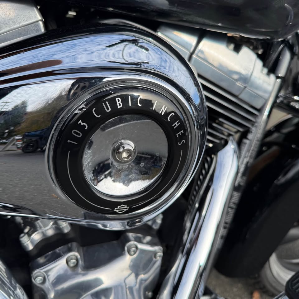2013 Harley-Davidson DYNA Switchback - SOLD