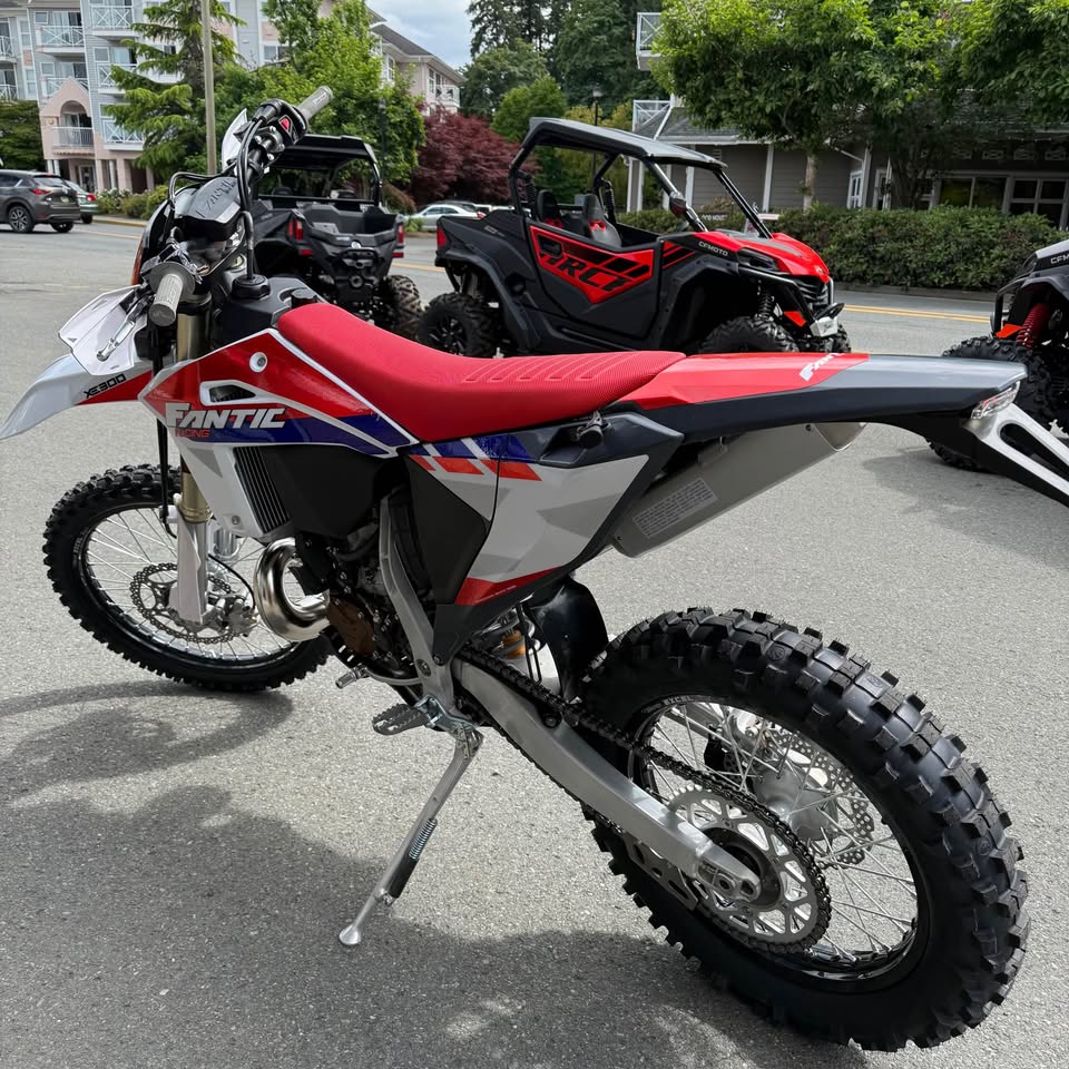 2027 Fantic XE 300 - IN STOCK!