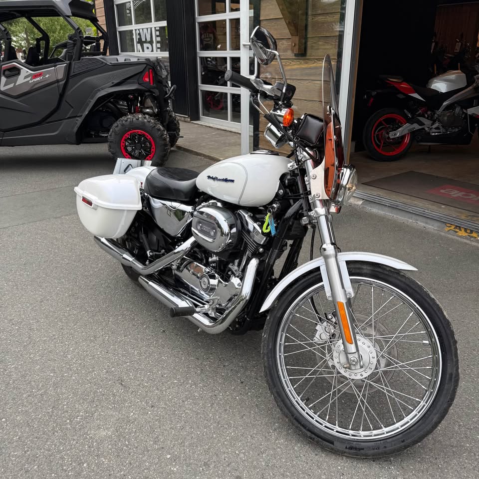 2005 HARLEY DAVIDSON SPORTSTER 1200 CUSTOM - 1314 - DEAL PENDING