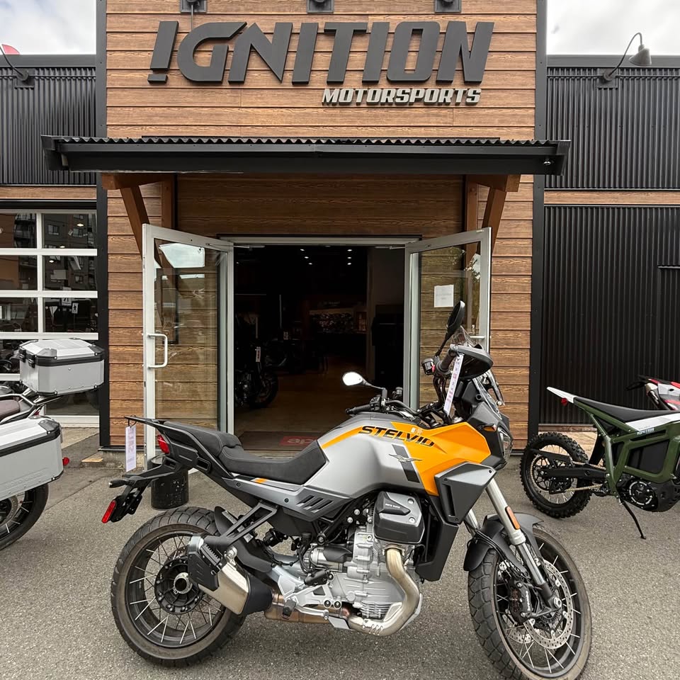 2025 Moto Guzzi Stelvio PFF - GIALLO SAVANA - 0160 DEMO