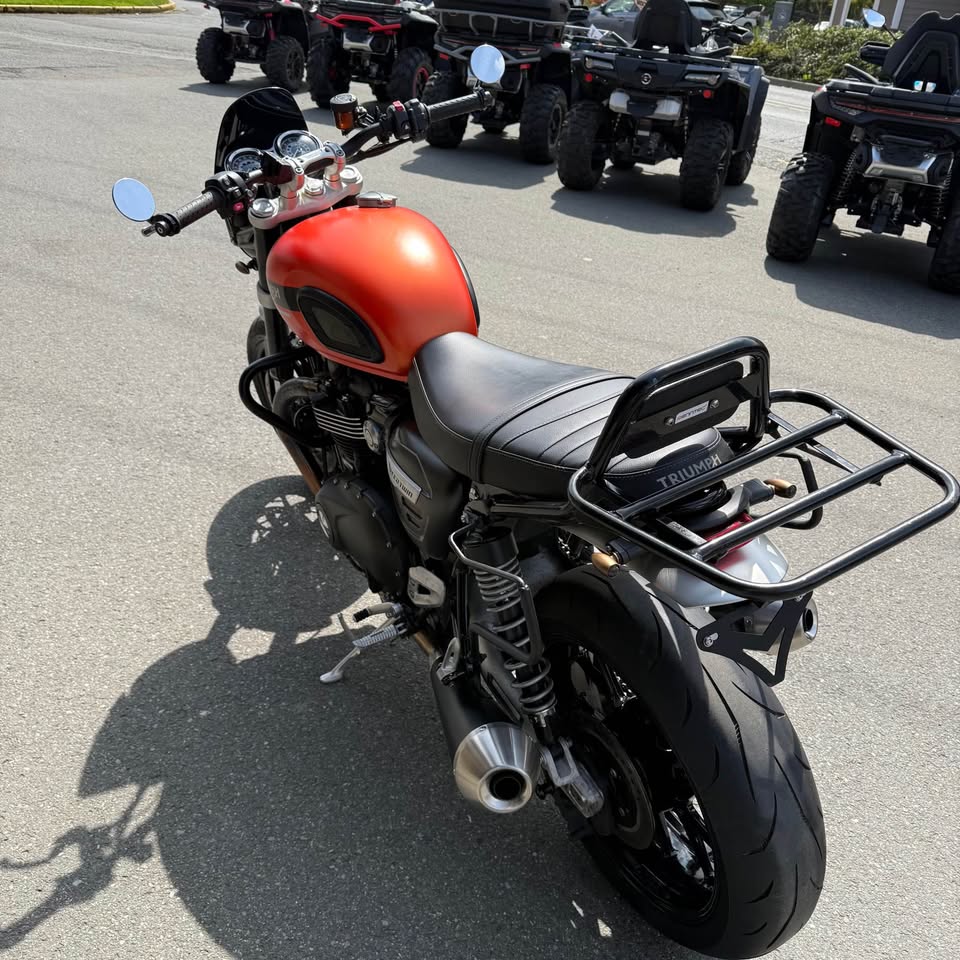 2023 Triumph Speed Twin 1200 - 2400