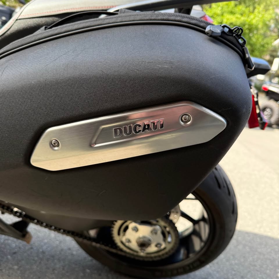 2016 Ducati Hyperstrada 939 - 2654