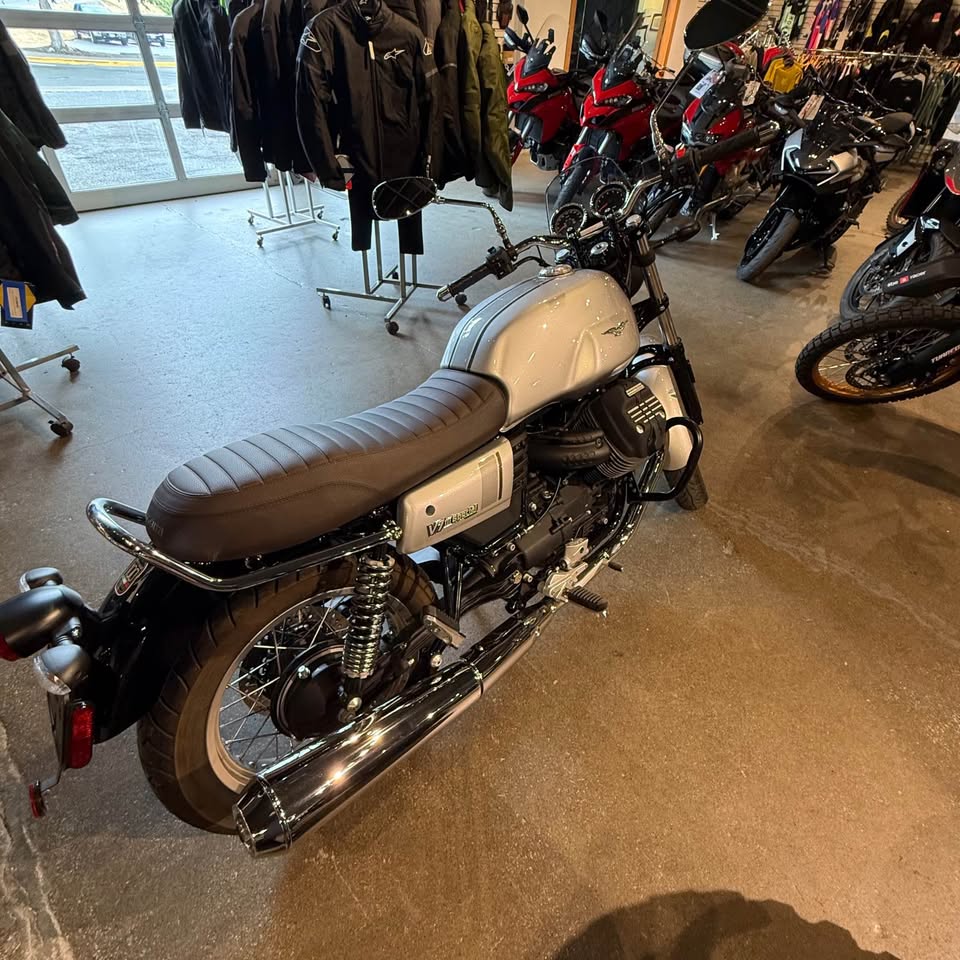 2019 Moto Guzzi V7 Classic - 1313