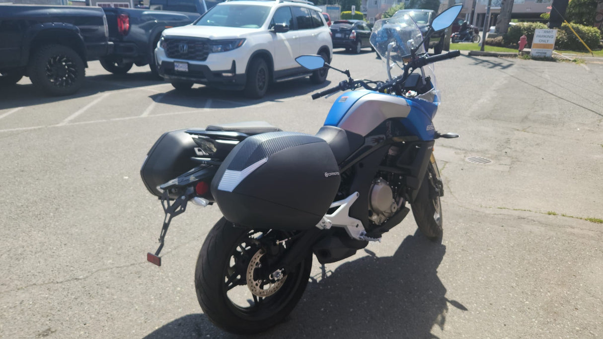 2023 CFMOTO 650 Adventura