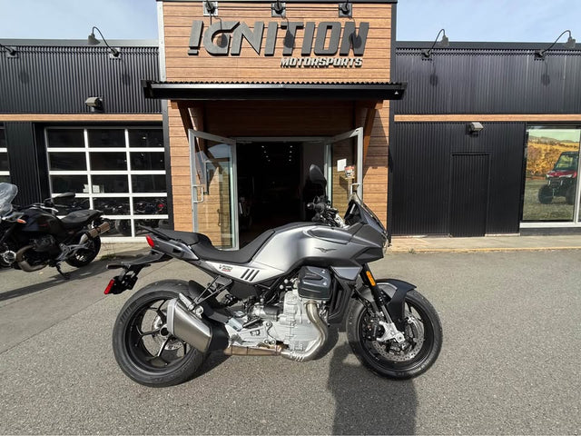 2025 MOTO GUZZI V100 MANDELLO TITANIUM GREY SKU-01354 — Blackpurl photo 1 [bp1:SKU-01354:a3d08ba07522270cf32e7aecb7e20123]